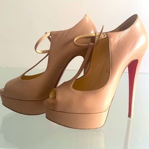 Christian Louboutin Nude Altapoppins 150 T Strap
